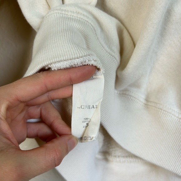 THE GREAT Shrunken Ruffle Sweatshirt Washed White - Picture 7 of 8